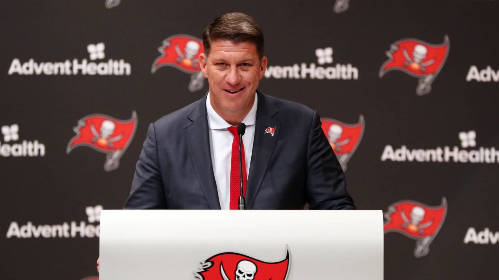 Buccaneers GM feared Tom Brady deal would fall through