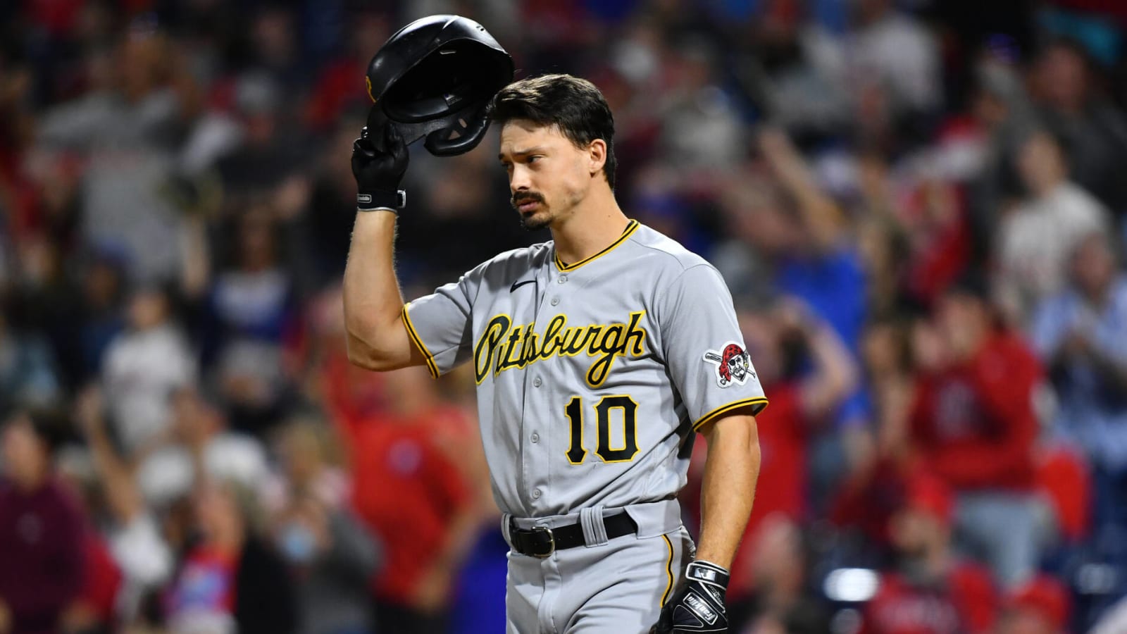 Pirates prefer avoiding arbitration with Bryan Reynolds