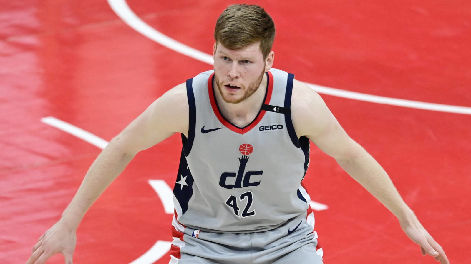 Davis Bertans out four to six weeks with calf strain