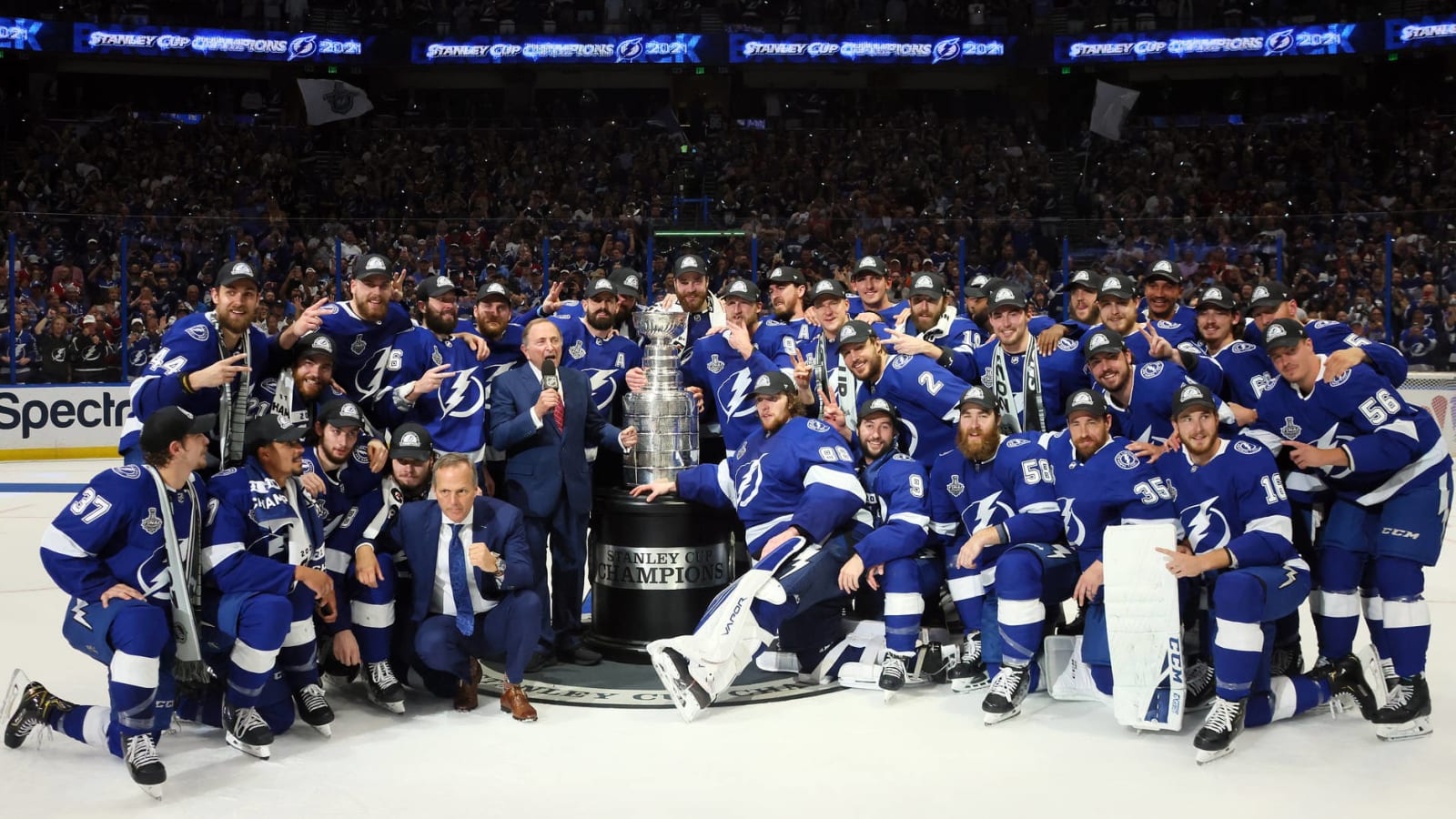 Lightning face salary-cap crunch this offseason