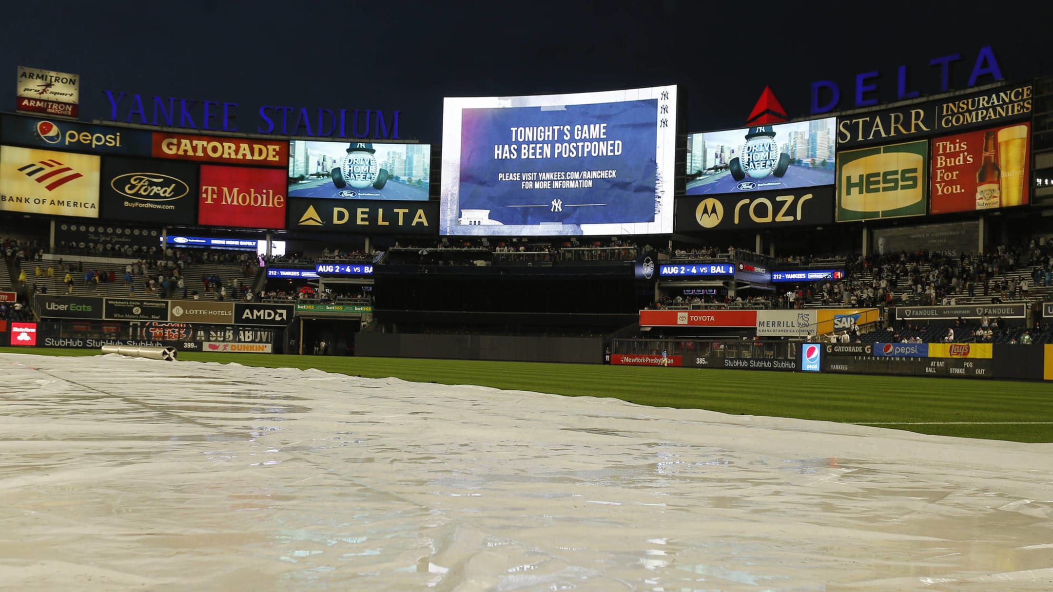 Yankee Stadium bars and stores on 'brink of extinction' without