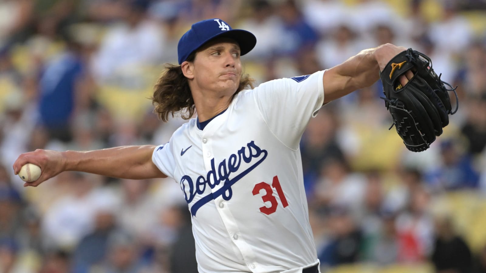 Dodgers get disappointing injury update on All-Star pitcher