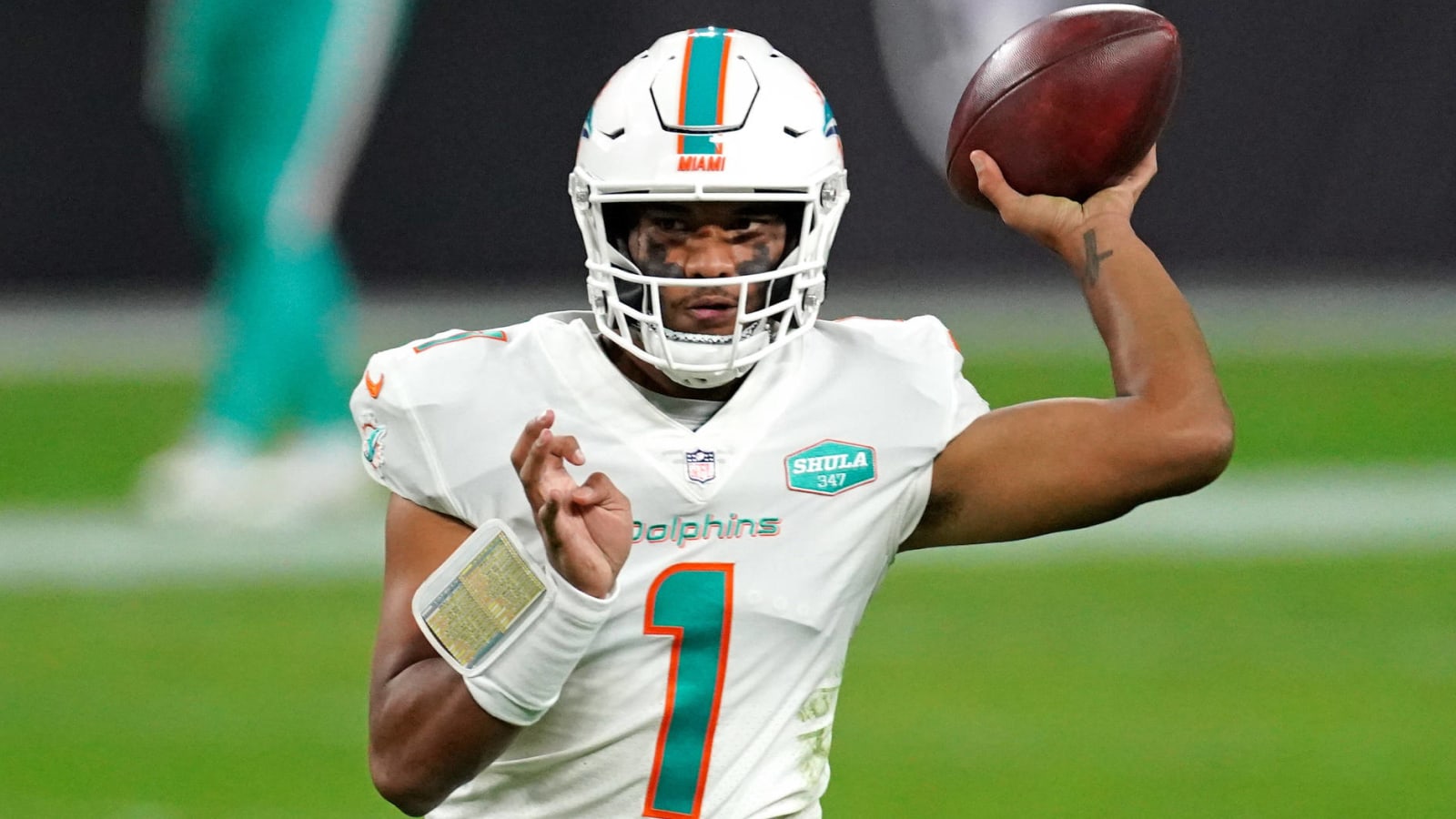 Tua Tagovailoa to remain Dolphins starting QB Yardbarker