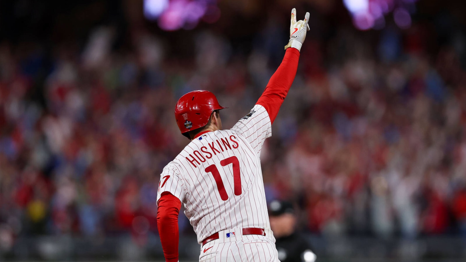 Rhys Hoskins' wife Jayme gives Phils fans more reason to cheer