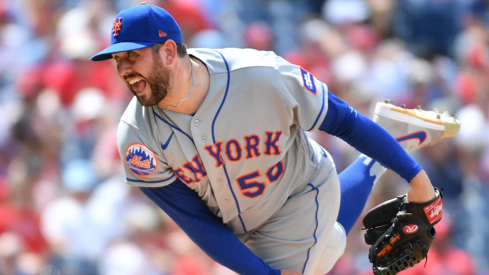 Angels acquire veteran reliever from Mets