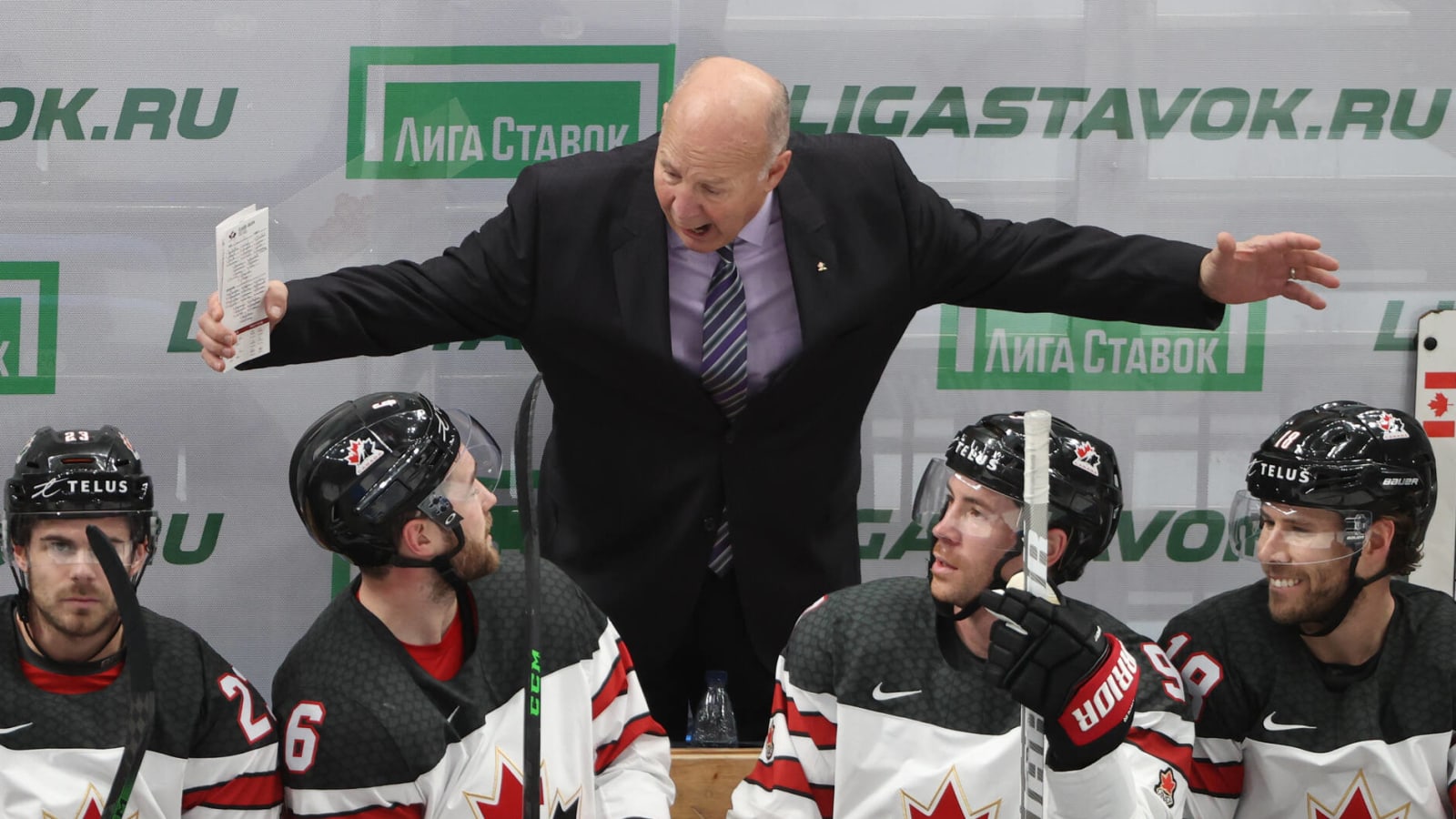 Canada's Claude Julien recovers from injury, 'will reassume' job