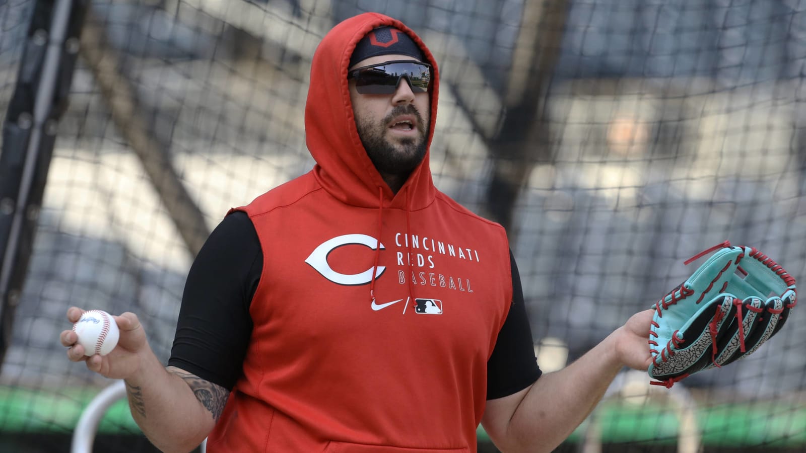 Should the Reds trade three time All Star Mike Moustakas Yardbarker
