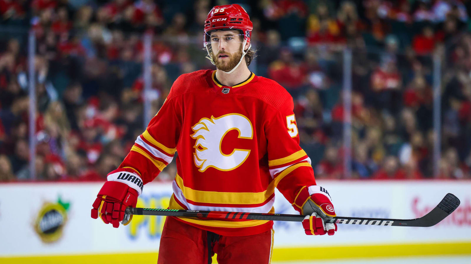 Flames star defenseman unwilling to sign extension