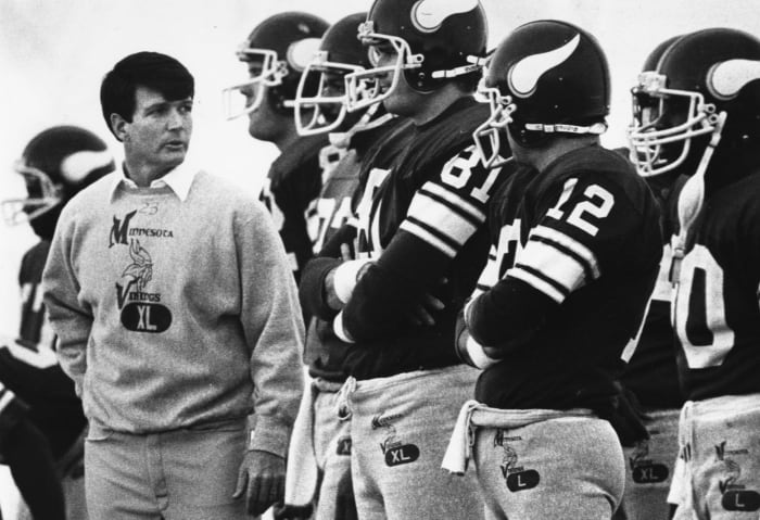 Terrible NFL head coaches who only lasted one season Les Steckel, Minnesota Vikings (1984)