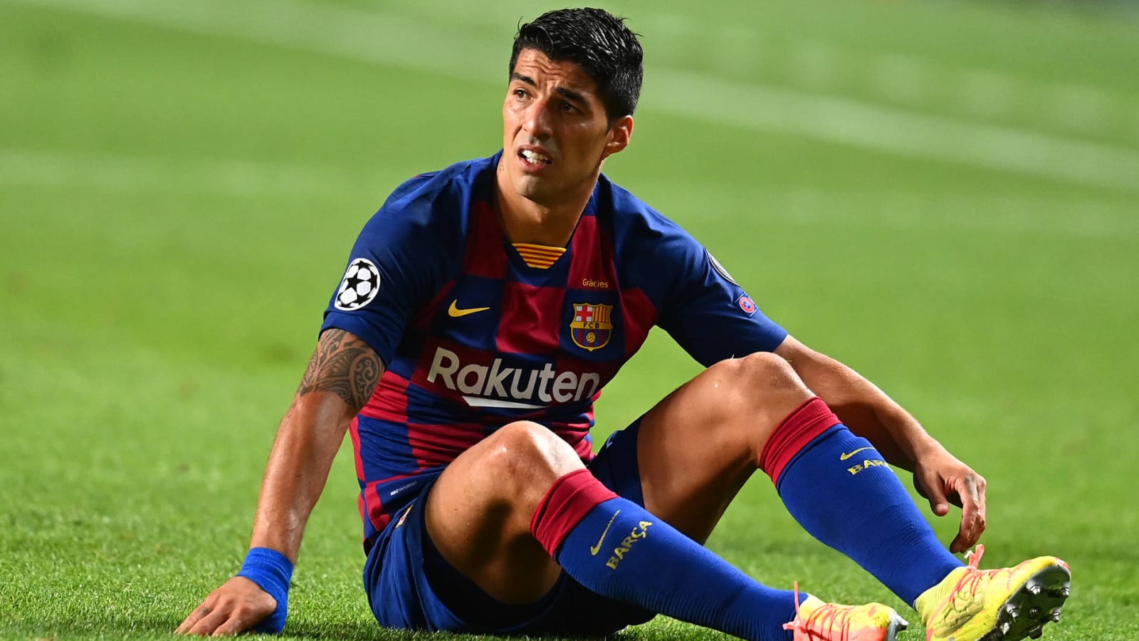 Luis Suarez to have Barcelona contract terminated? 