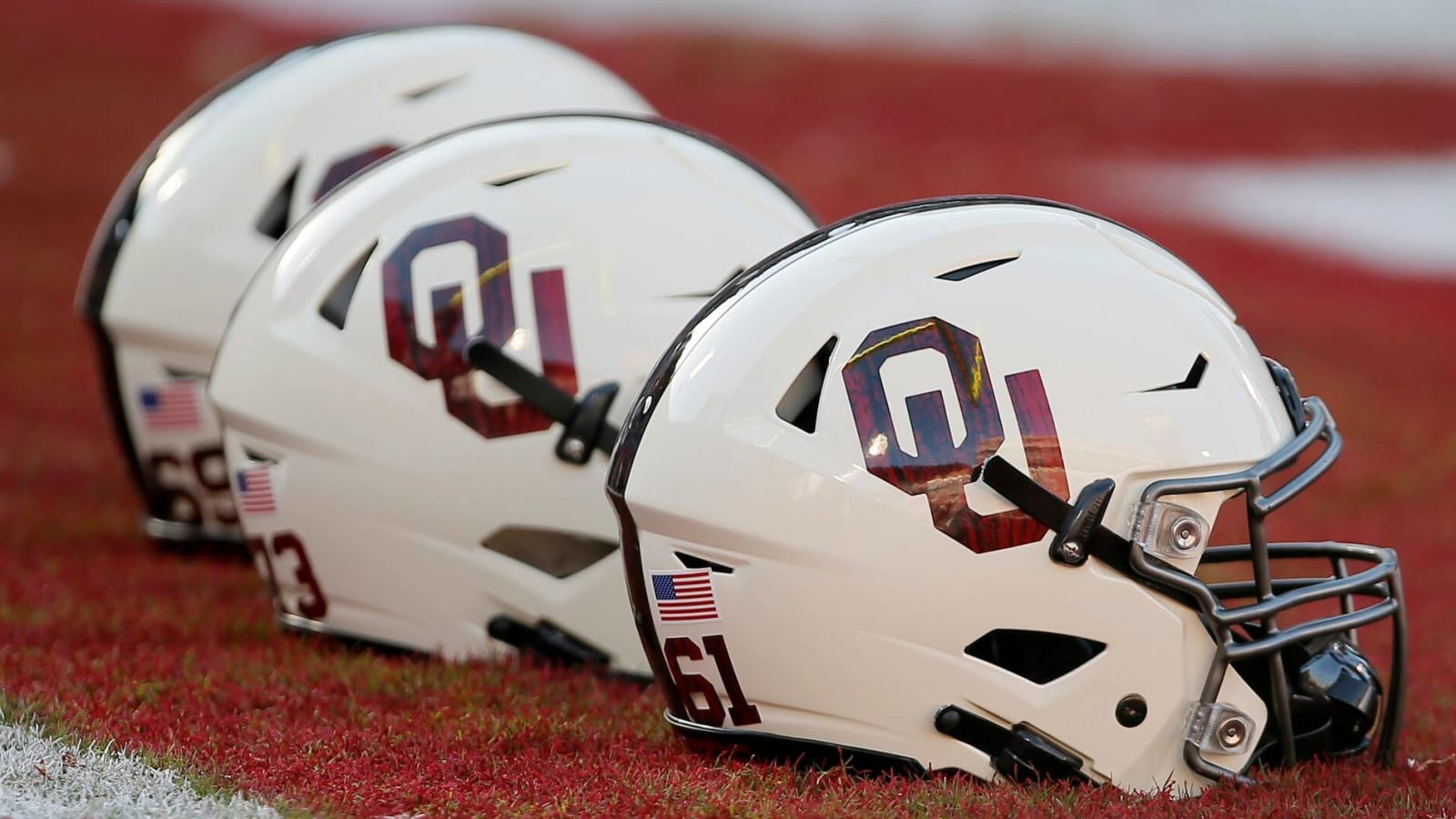 Oklahoma lands commitment from JUCO QB General Booty