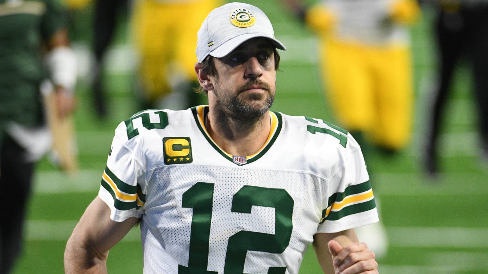 Report: Packers offered to make Rodgers highest-paid player