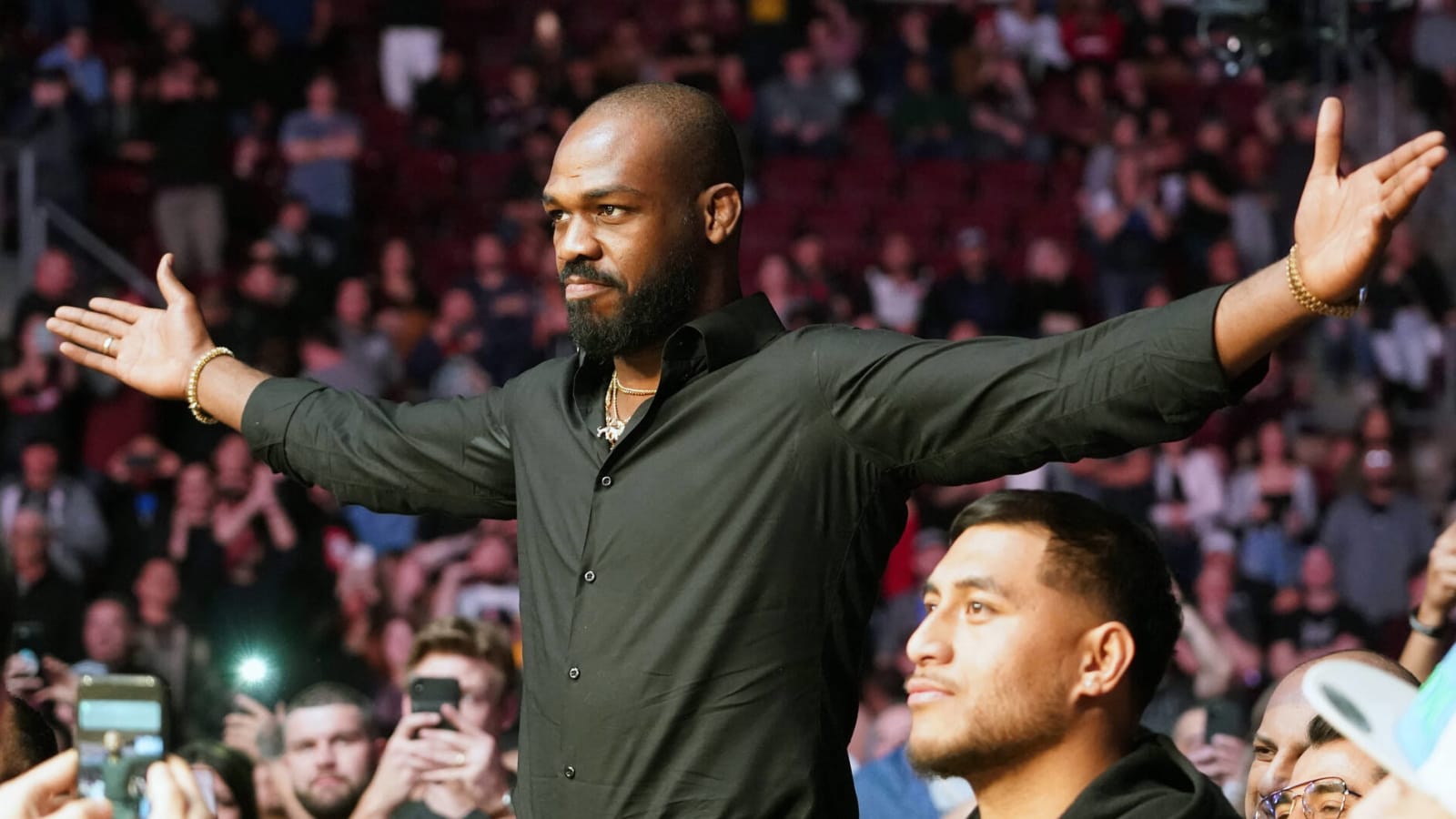 Jones submits Gane to win UFC heavyweight title in return