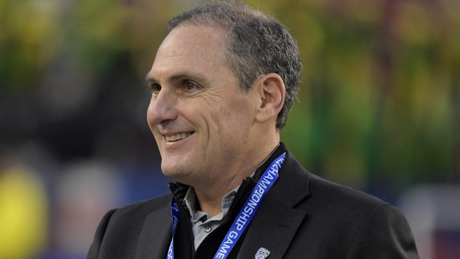 Larry Scott stepping down as Pac-12 commissioner