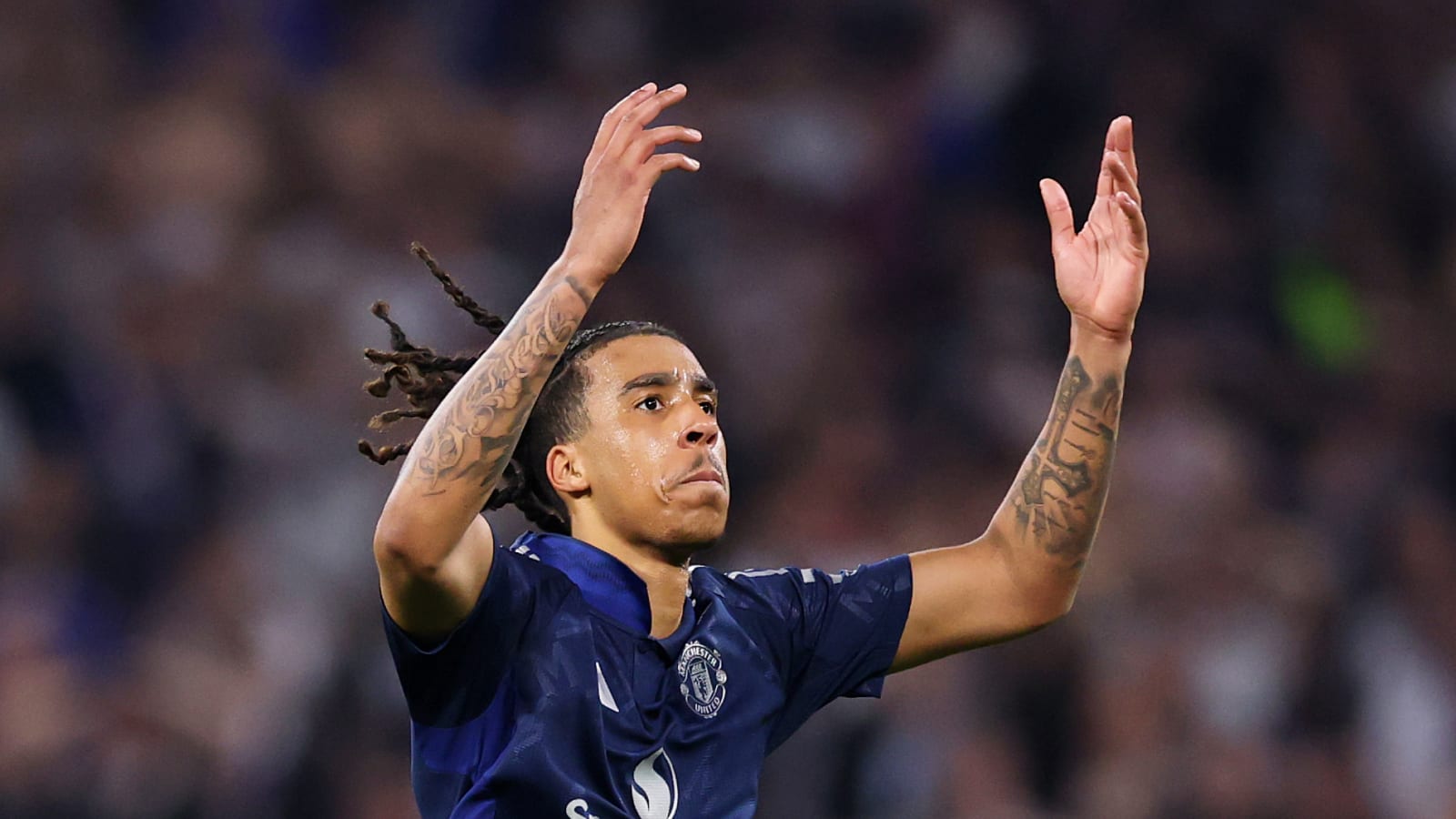 'Already a leader' – Man Utd star praised for defending young teammate against Newcastle ‘bully’