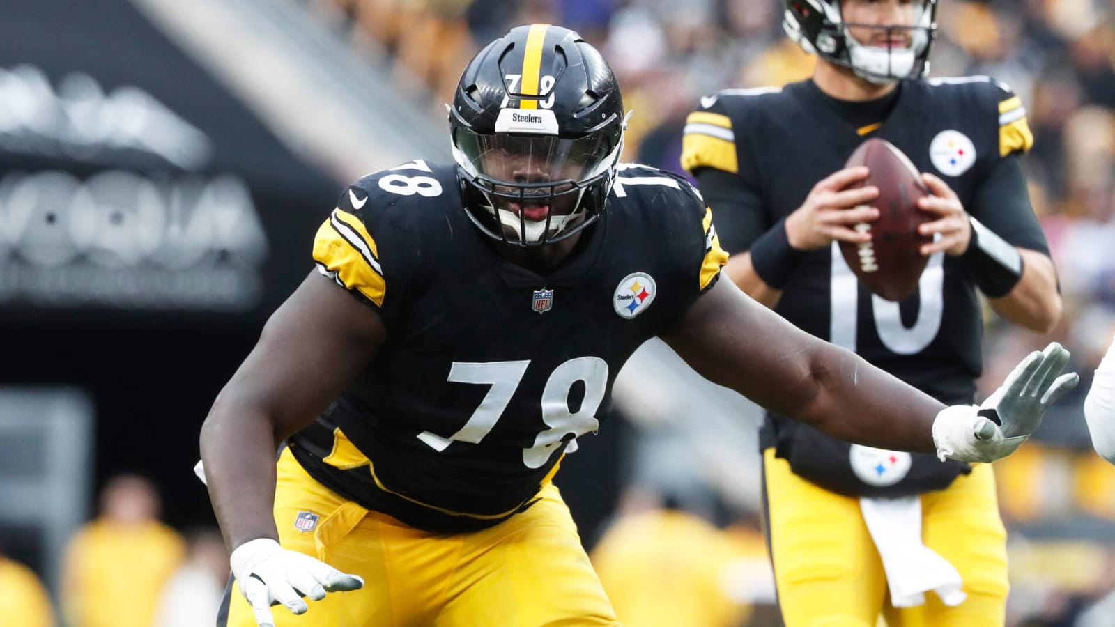 Steelers made best free-agent signing in AFC North in 2022