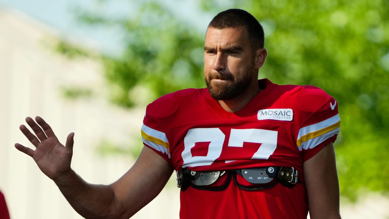 Travis Kelce, Taylor Swift reportedly hanging out together
