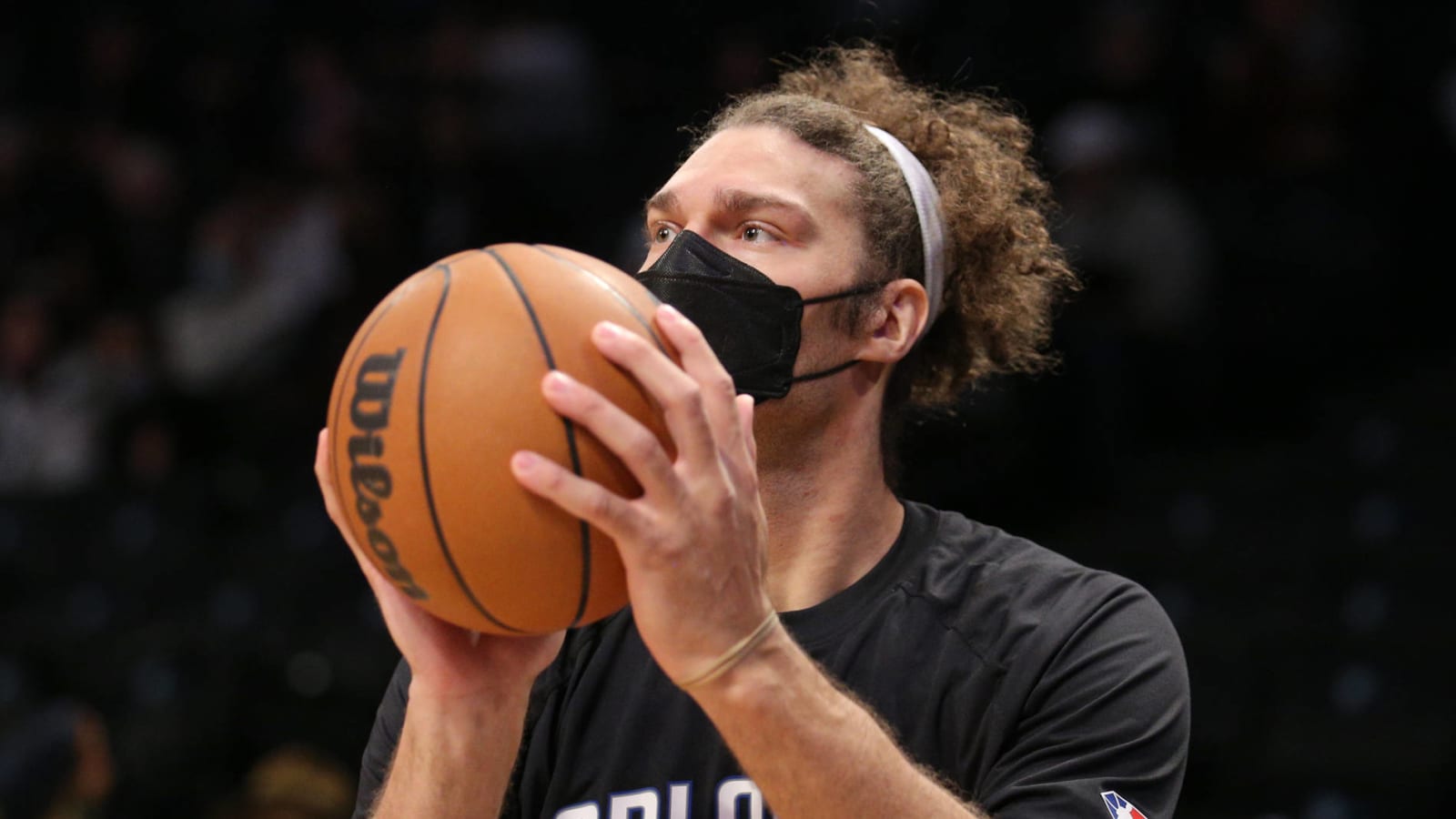 Magic C Robin Lopez enters NBA's health and safety protocols