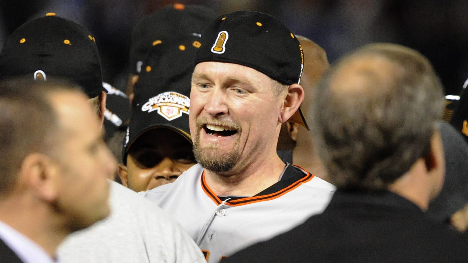 Report: Giants ban Aubrey Huff from World Series reunion celebration