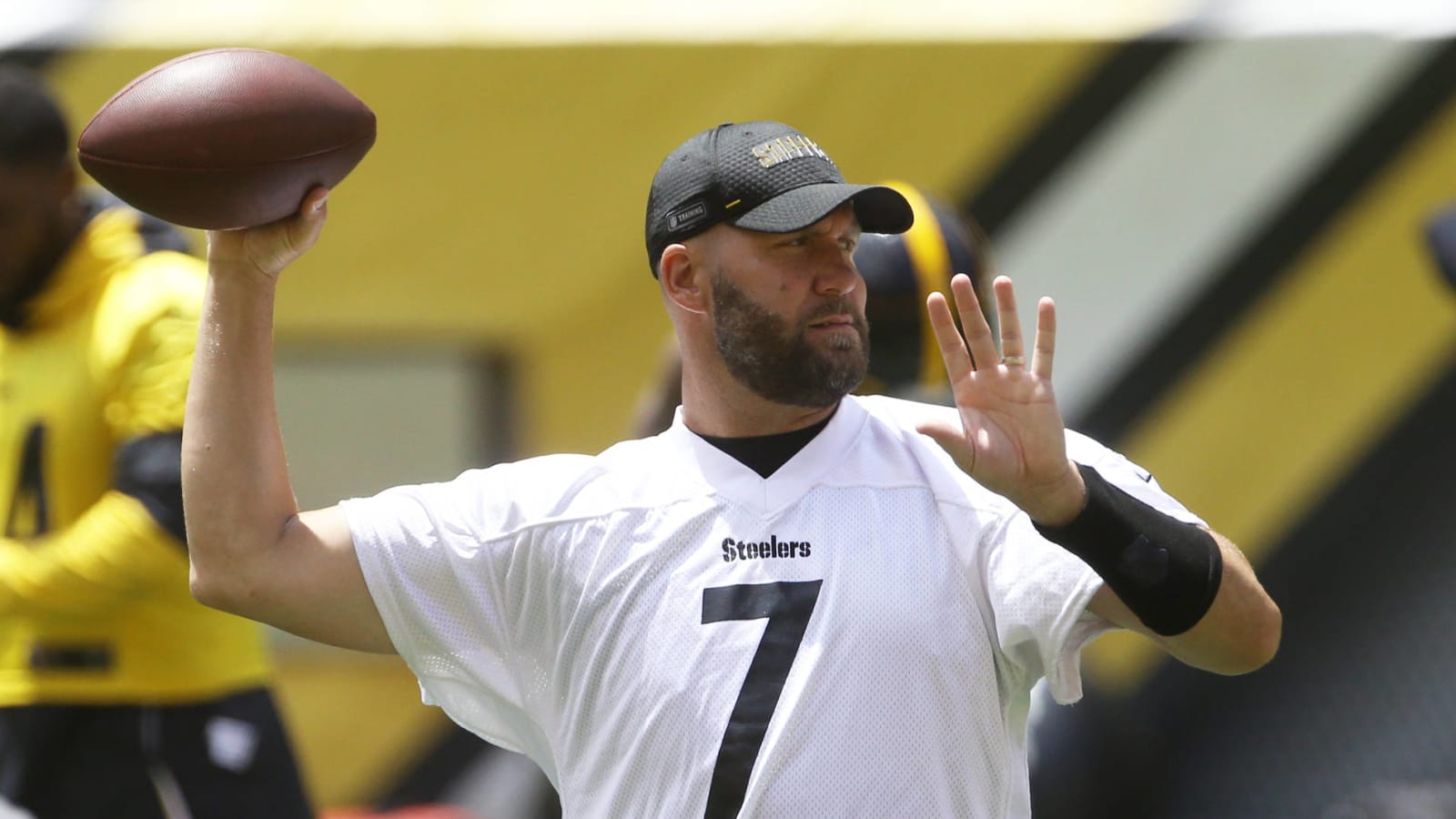 Steelers' Ben Roethlisberger to play Saturday vs. Lions