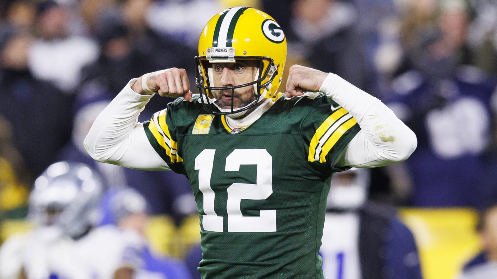 Watch: Aaron Rodgers has improved as a ... blocker?