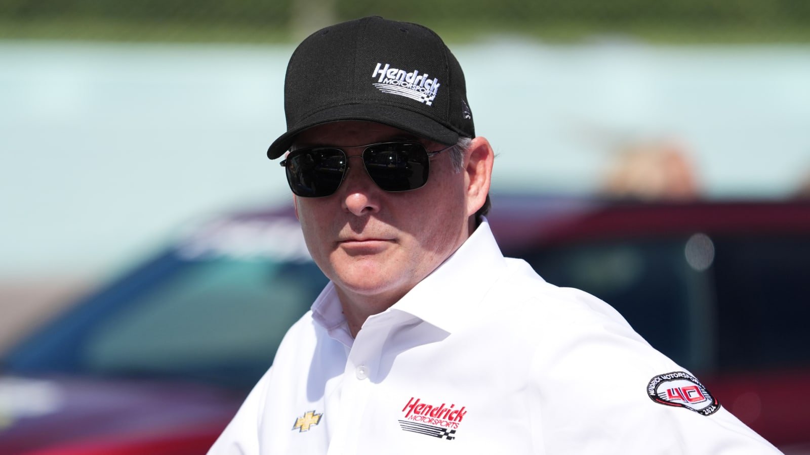 The 1992 Hooters 500 was NASCAR cinema in its purest form