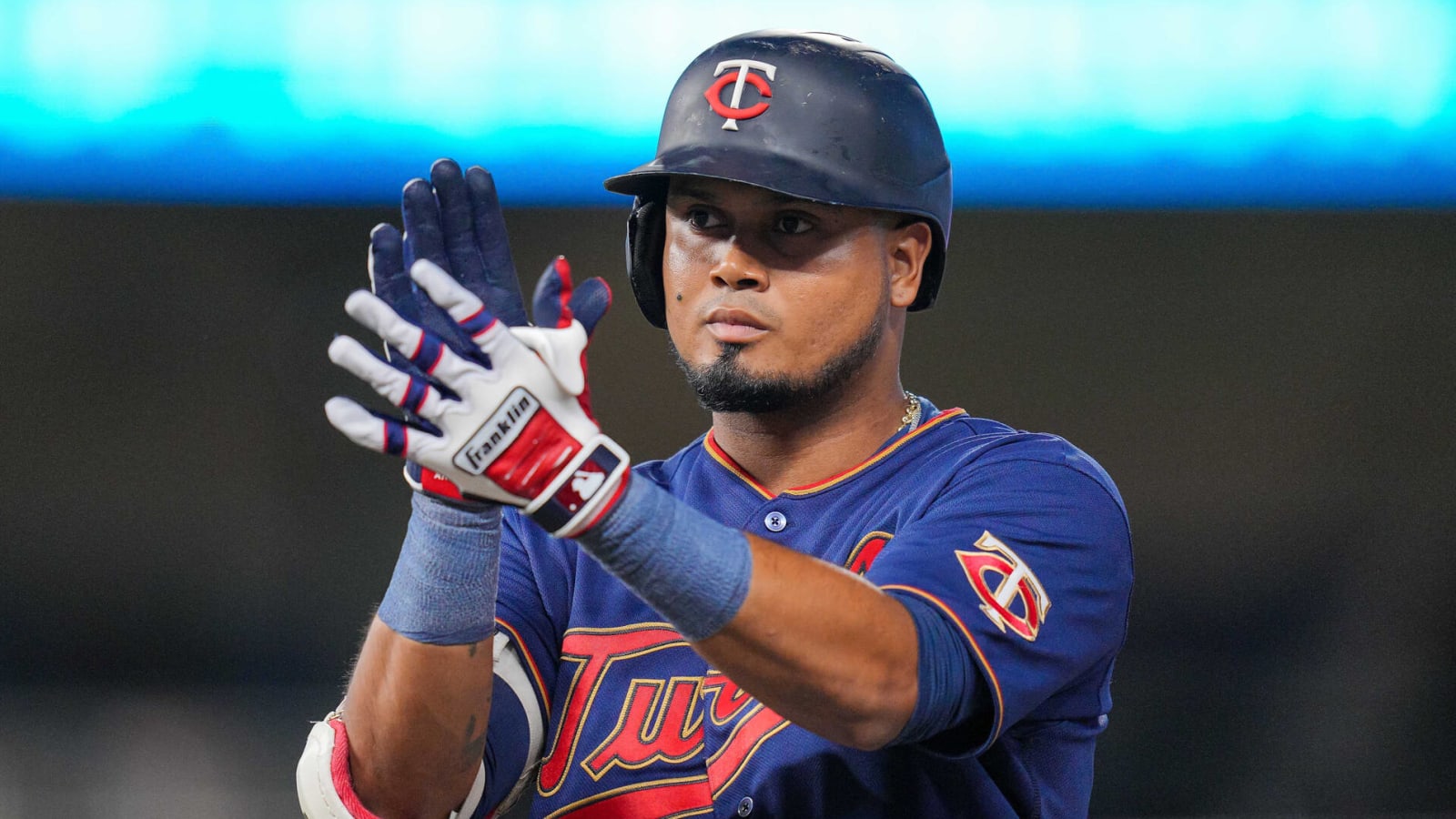 MLB rumors: Twins could trade AL batting champ Luis Arráez?