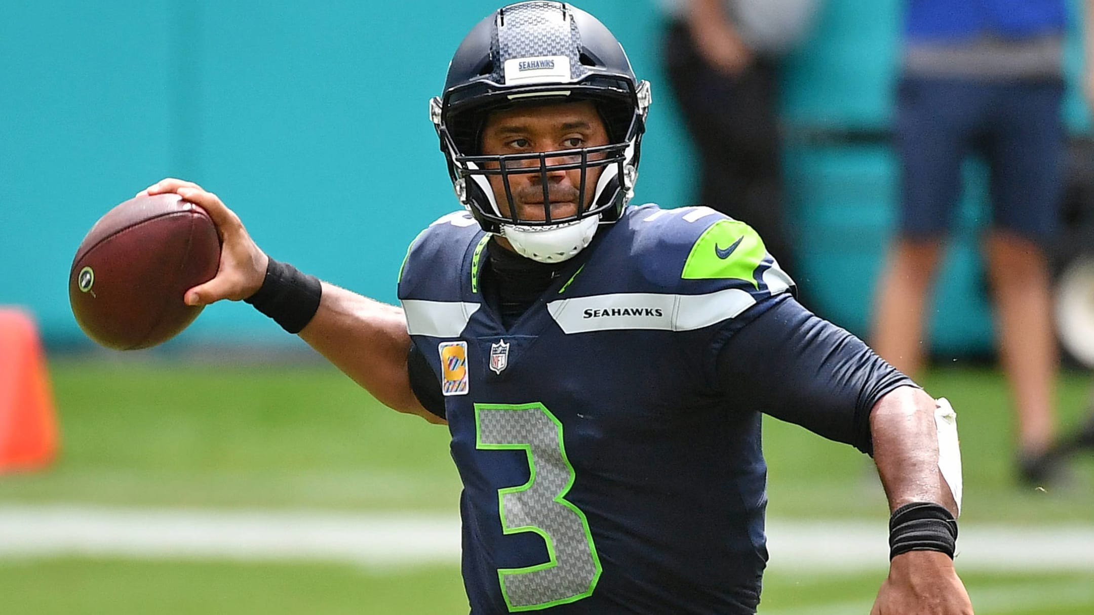 First look: QB Russell Wilson in Denver Broncos uniform in 'Madden