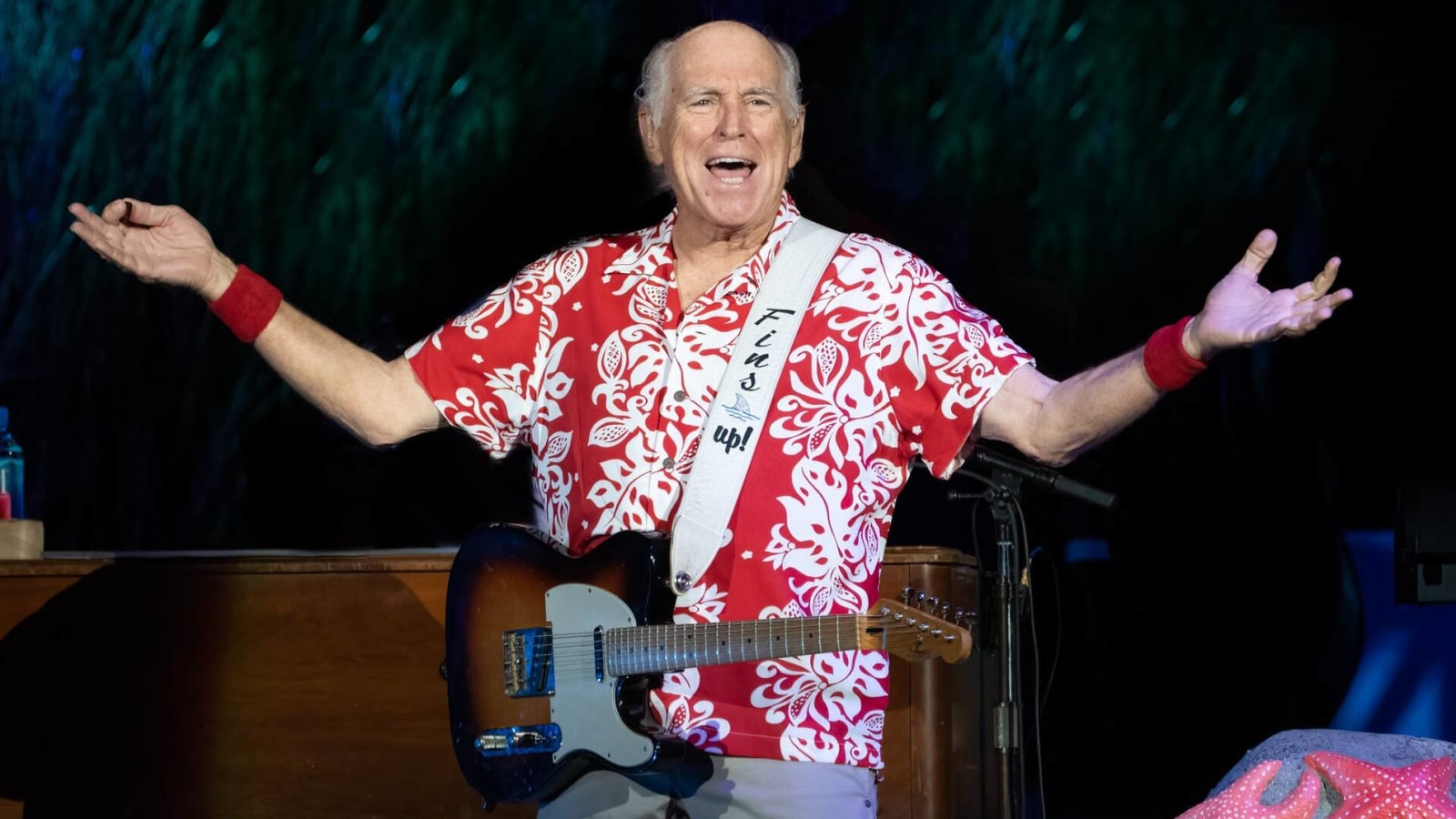 Remembering when Jimmy Buffett was kicked out of a Miami Heat game