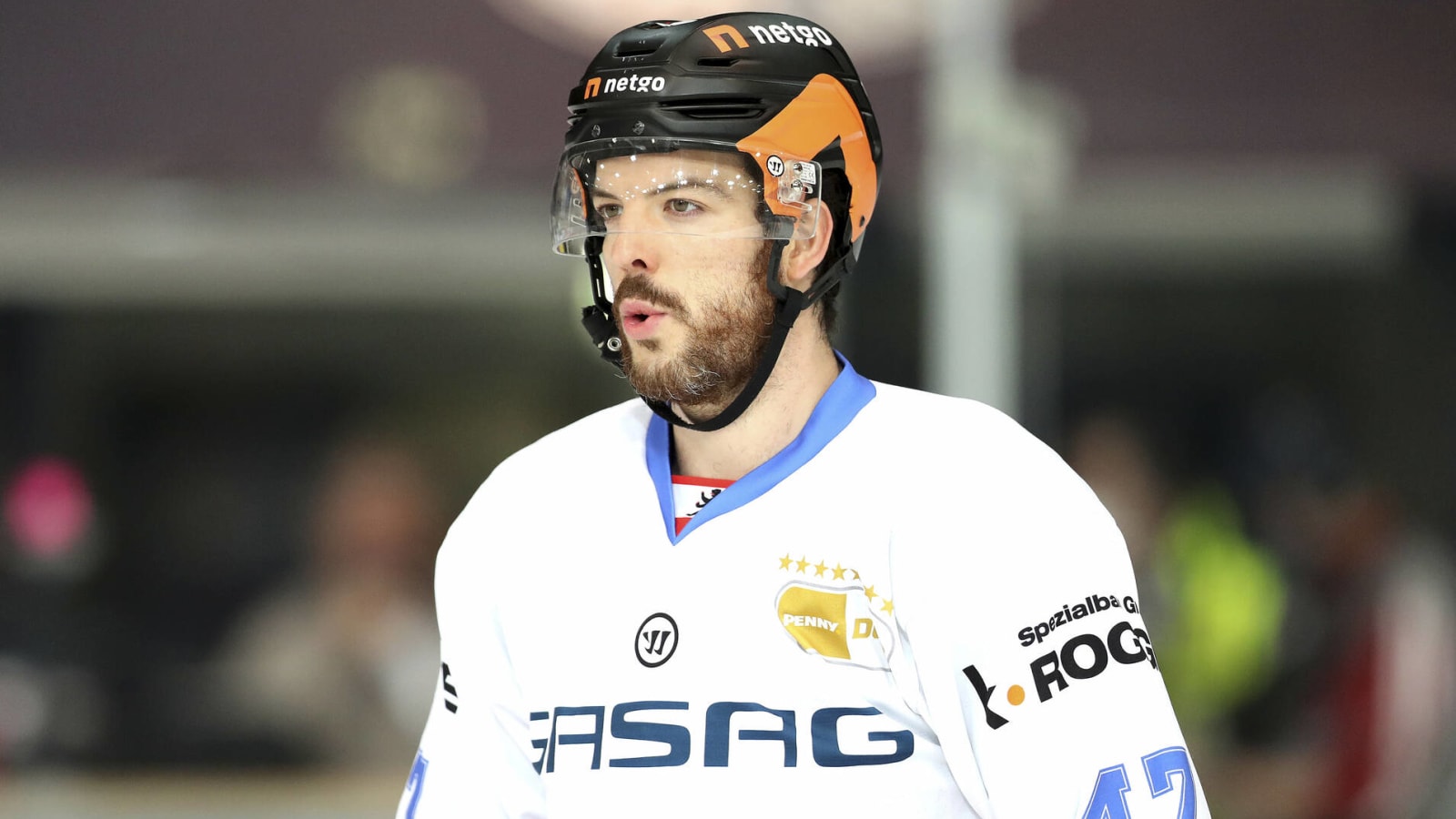 Former first-round pick Simon Despres signs in Austria