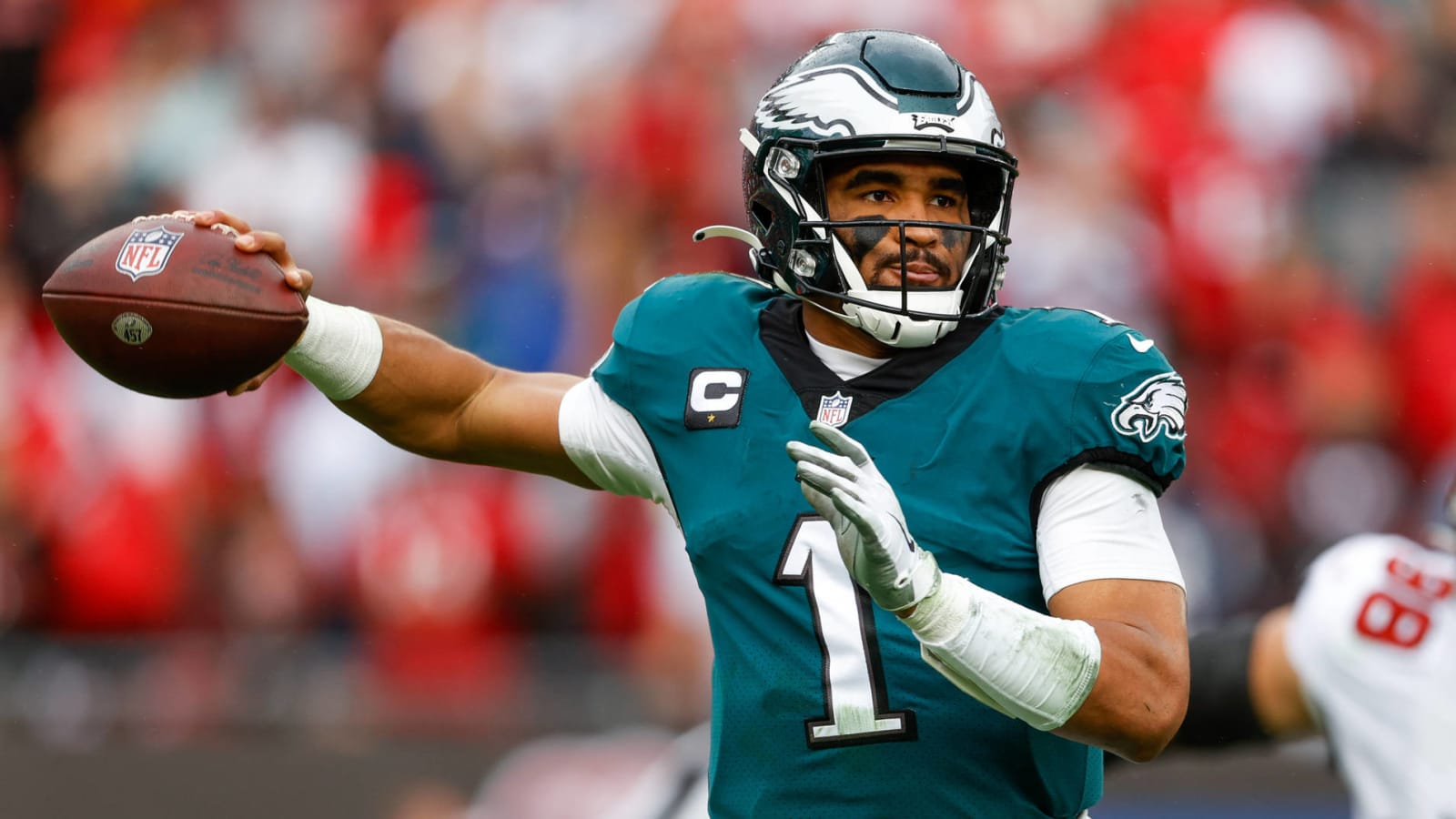 Eagles GM speaks highly of Jalen Hurts heading into offseason
