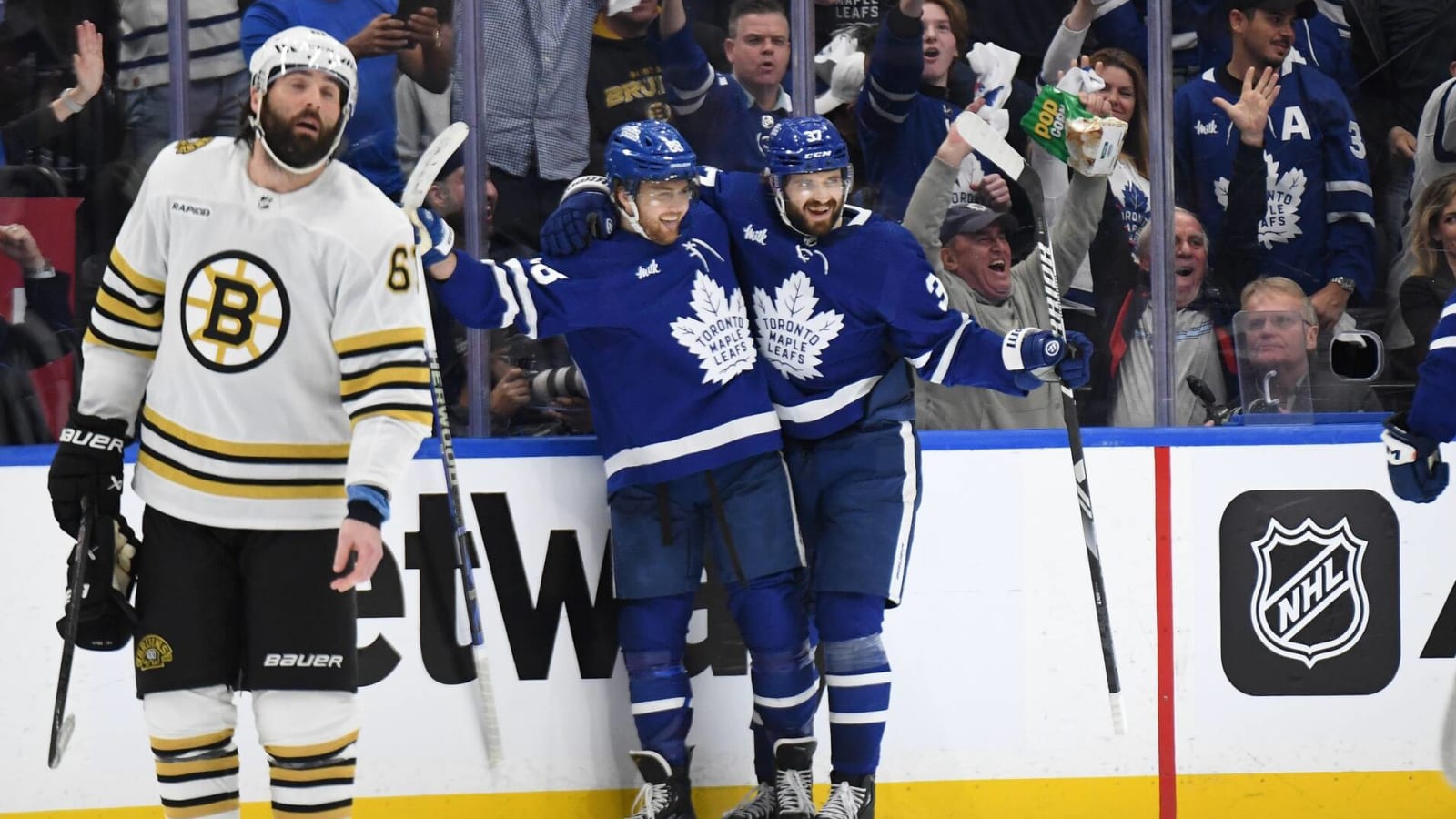 Nylander makes stamp on series with two-goal night, Maple Leafs defeat Bruins 2-1 and force Game 7