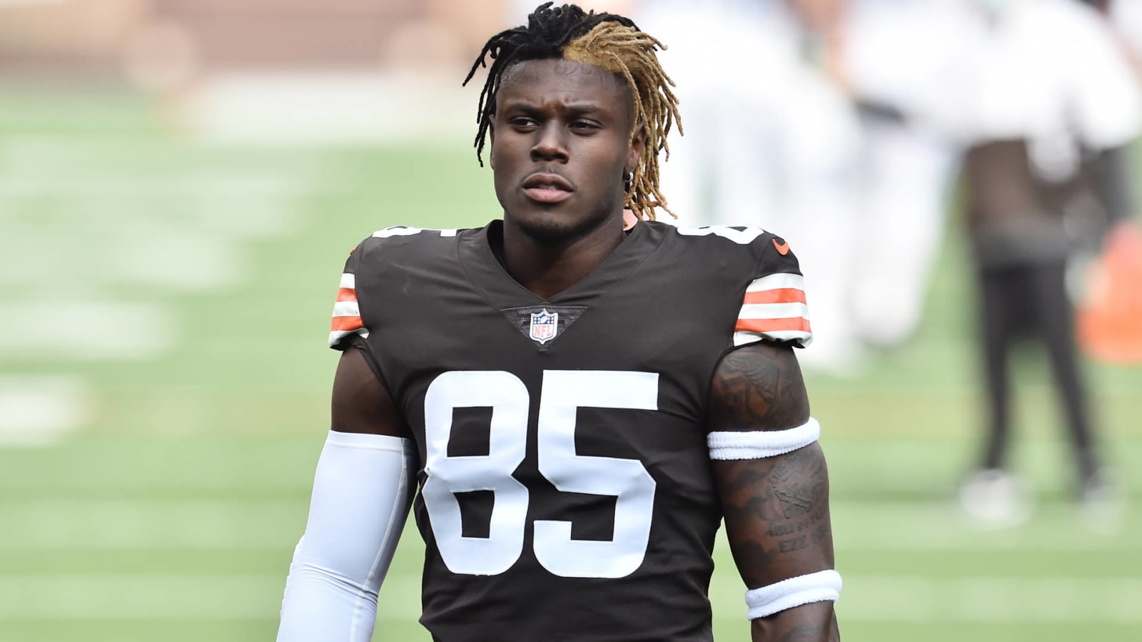 Report: Browns TE David Njoku still wants to be traded