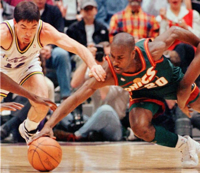 "The Glove" - Gary Payton