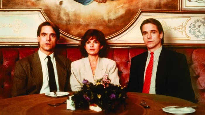 "Dead Ringers" (1988)