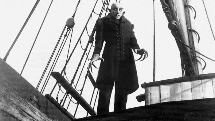 "Nosferatu" (1922) - Amazon