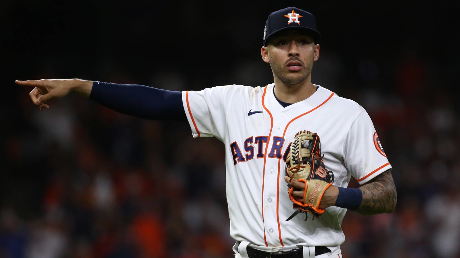 Carlos Correa: Derek Jeter 'didn't deserve' his Gold Gloves