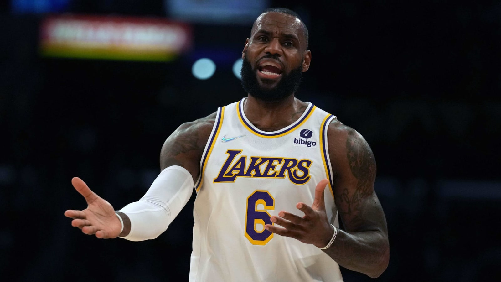 LeBron posts cryptic tweet after positive COVID test