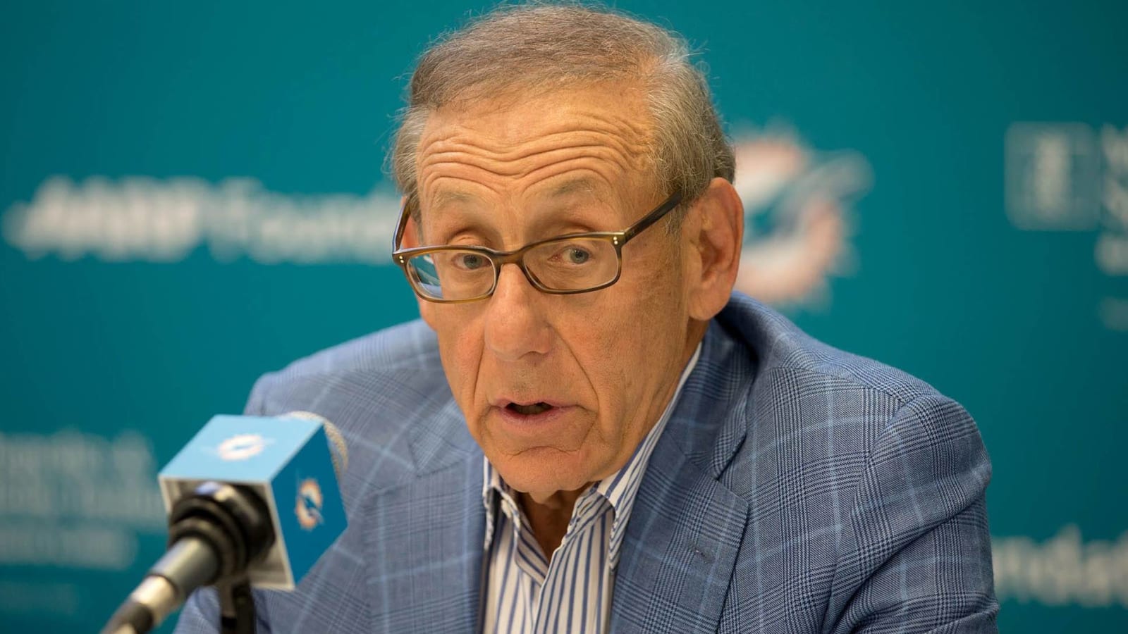 Dolphins owner Stephen Ross denies Brian Flores' allegations