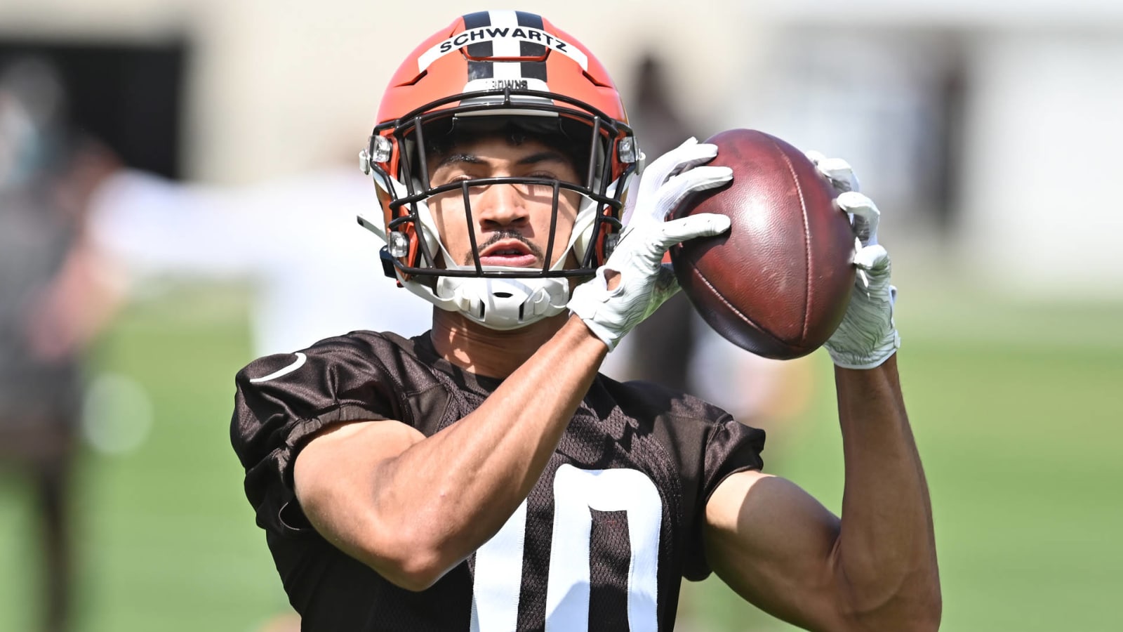 Browns sign WR Anthony Schwartz, finalize draft class