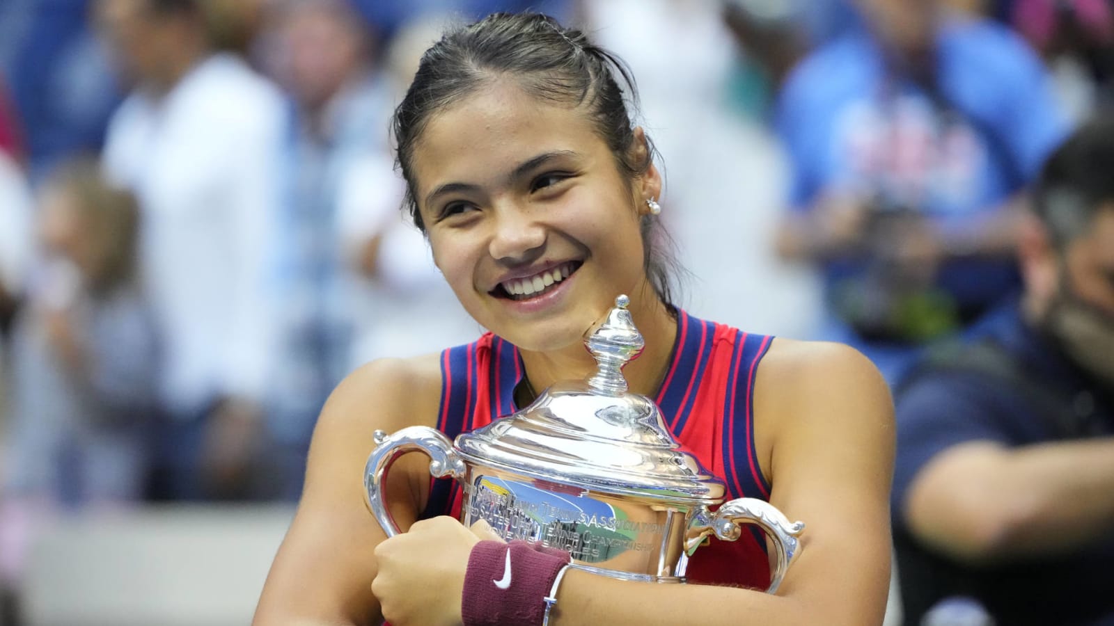 U.S. Open champ Emma Raducanu parts ways with coach