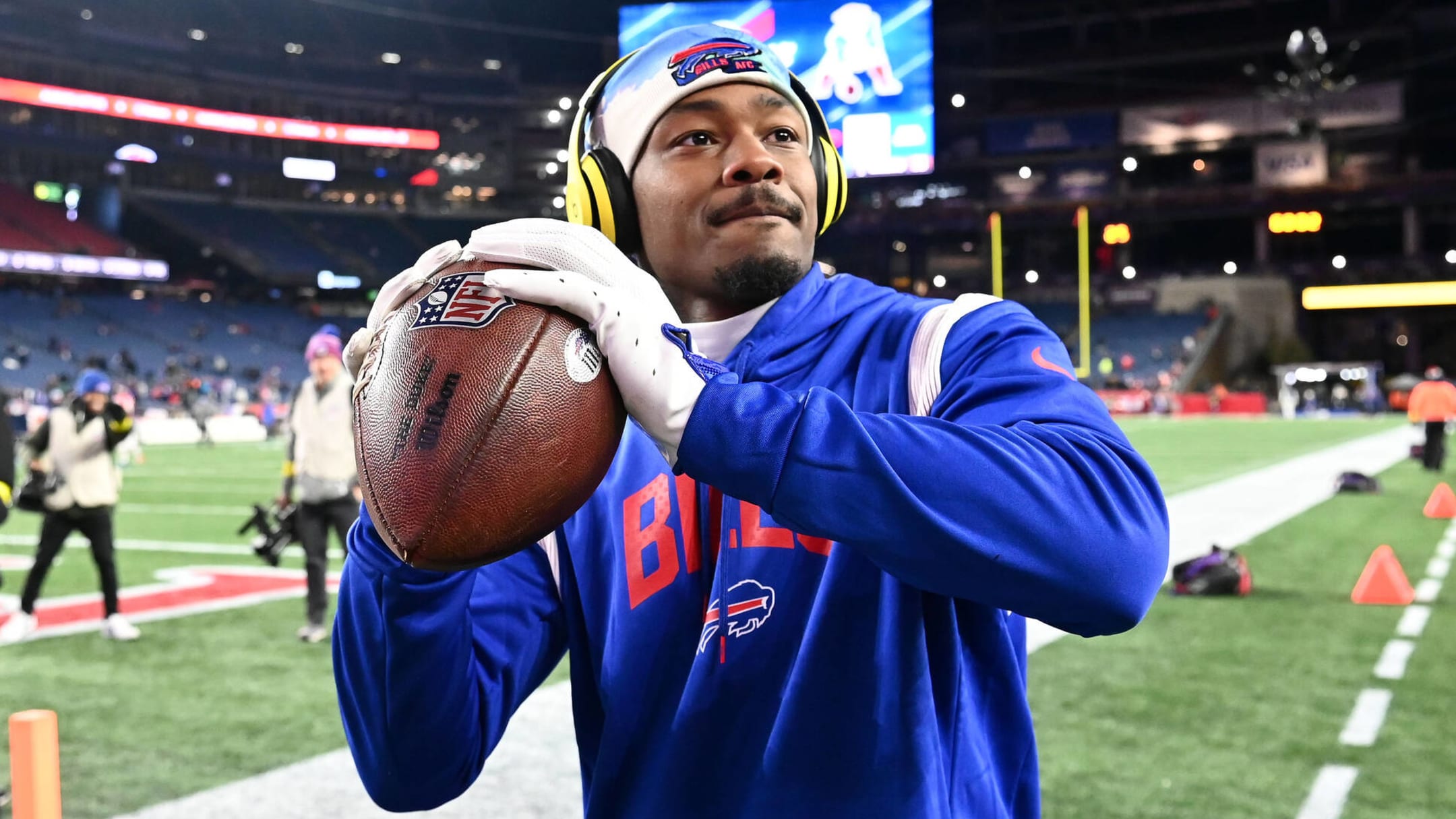 Insider shares update on Stefon Diggs, Bills issues