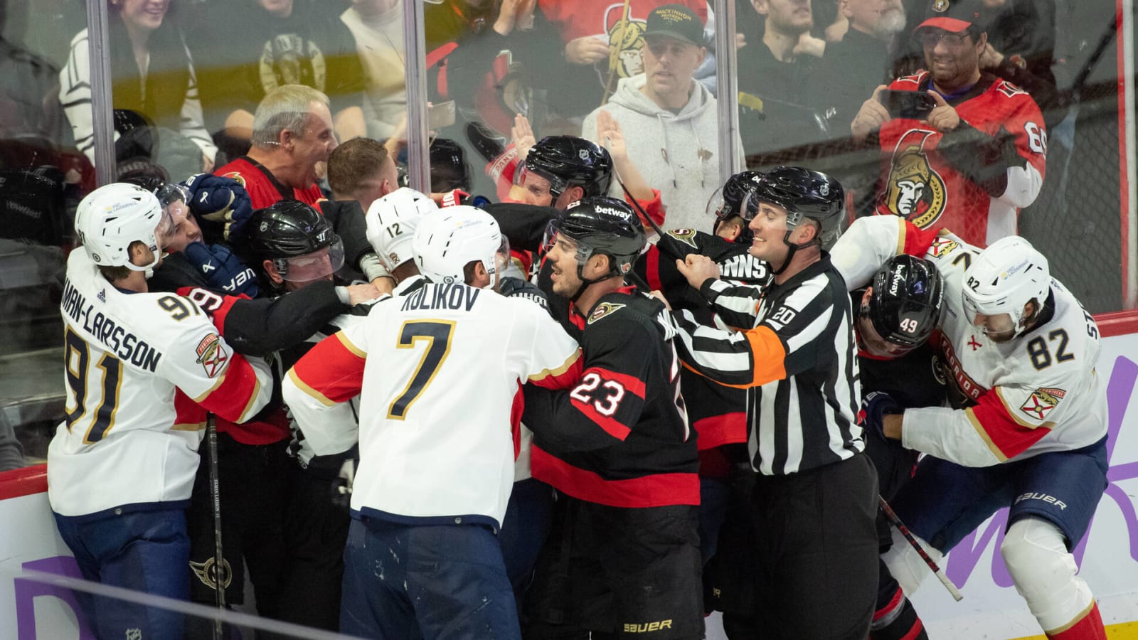 Panthers, Senators combine for 167 penalty minutes in chippy affair 