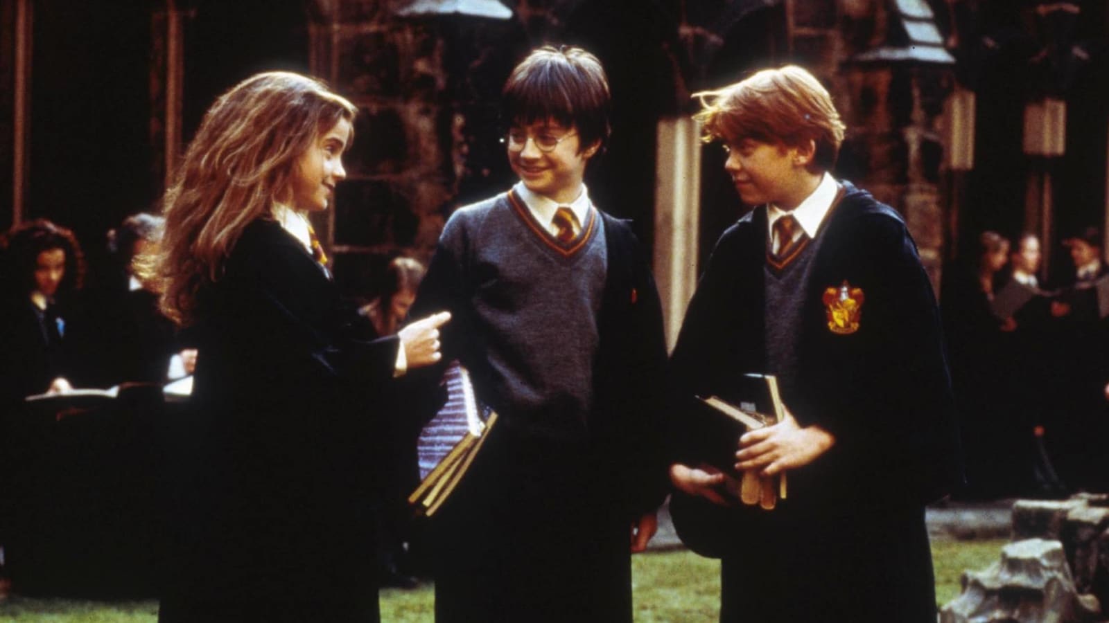 Radcliffe, Grint, Watson are back at Hogwarts in reunion pic