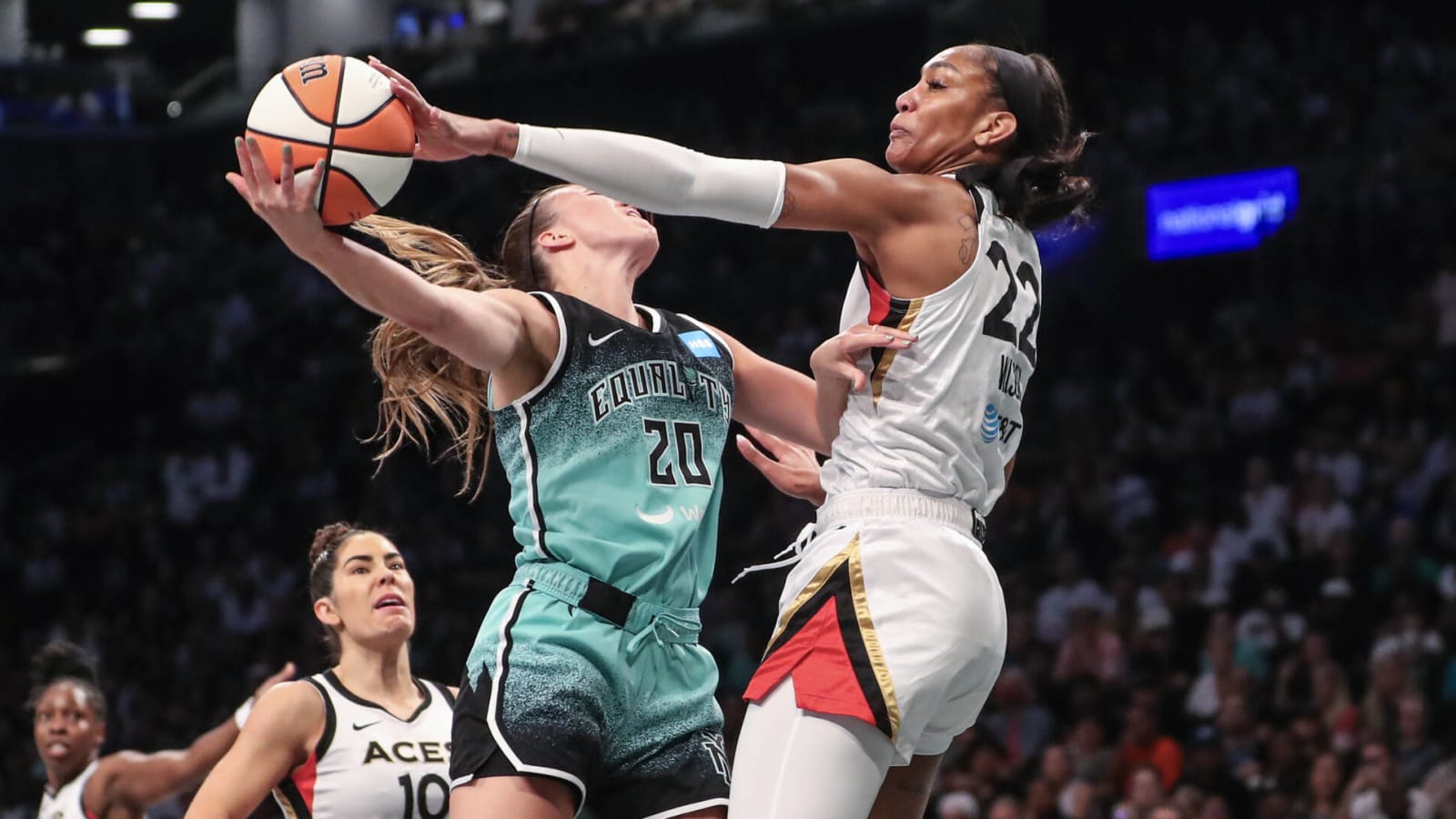 A'ja Wilson wins second straight DPOY