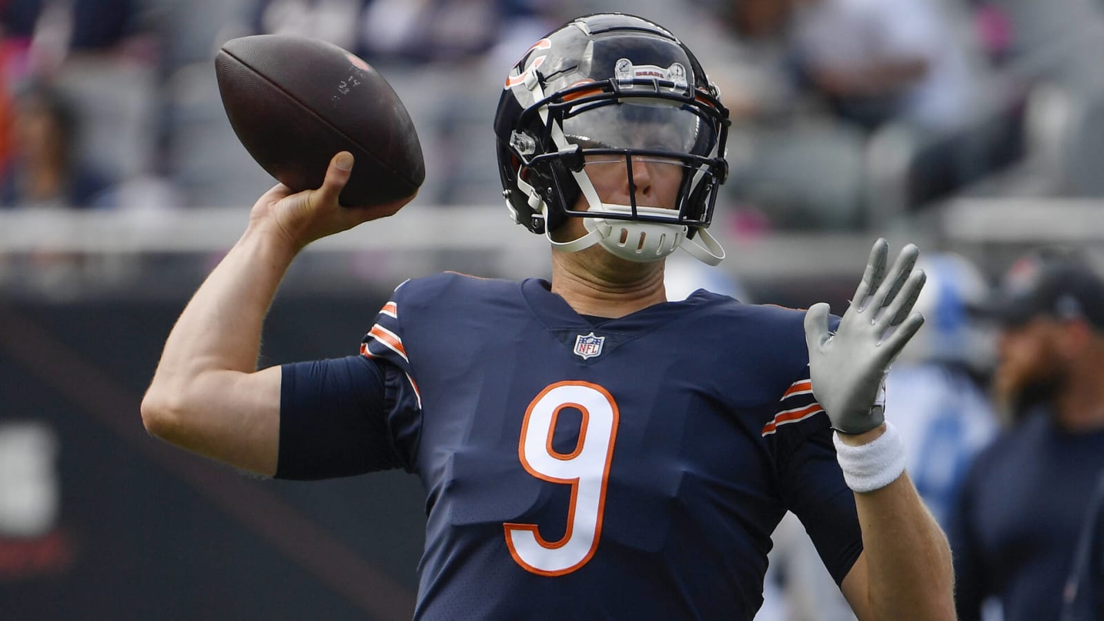 Colts 'working to add' former Bears QB Nick Foles