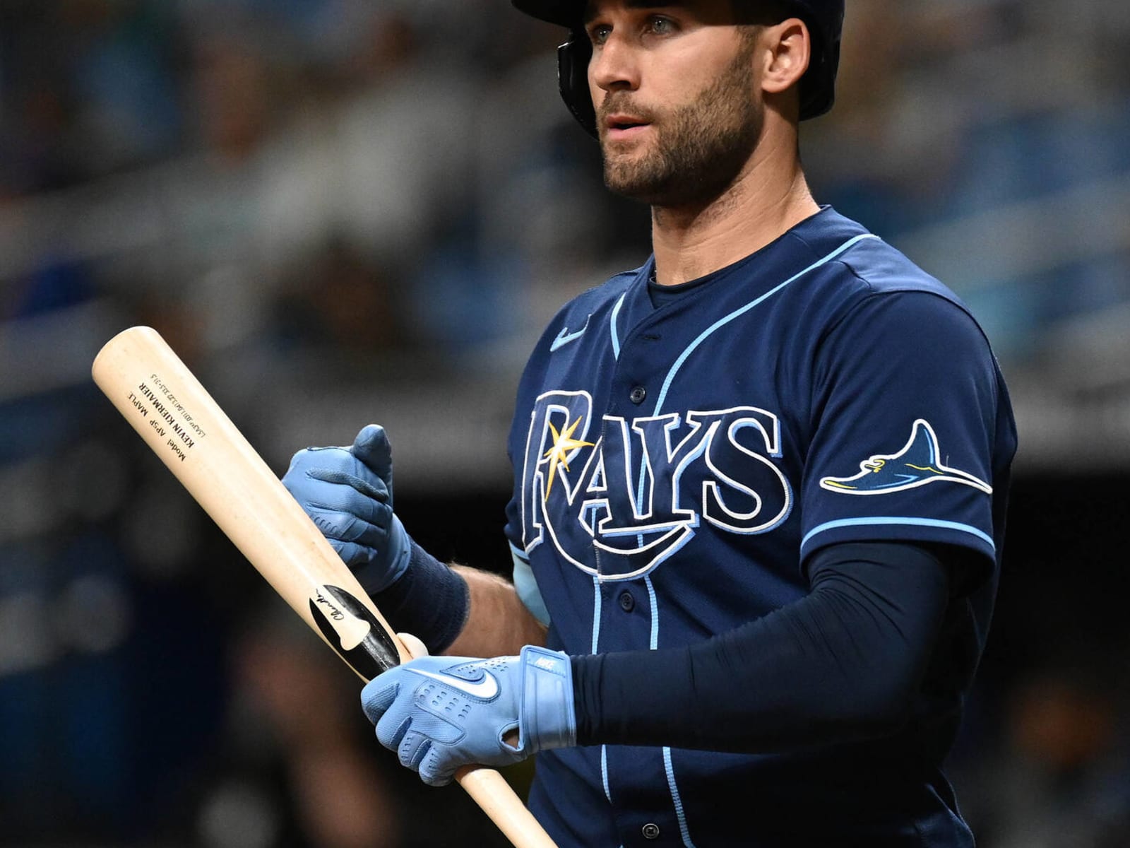 Tampa Bay Rays' Kevin Kiermaier puts on his sunglasses before a