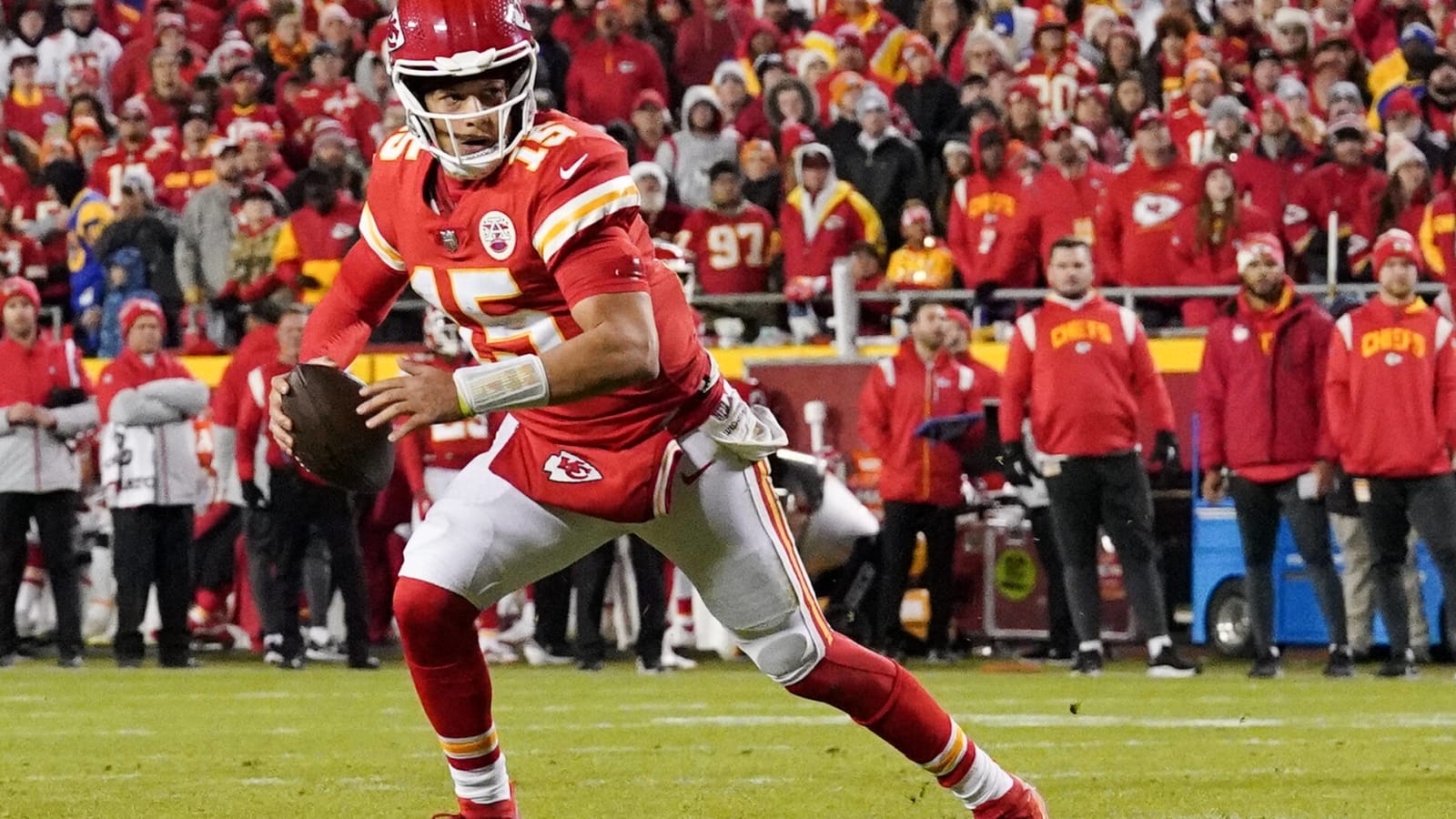 Patrick Mahomes Gets Real About Comparisons With Stephen Curry