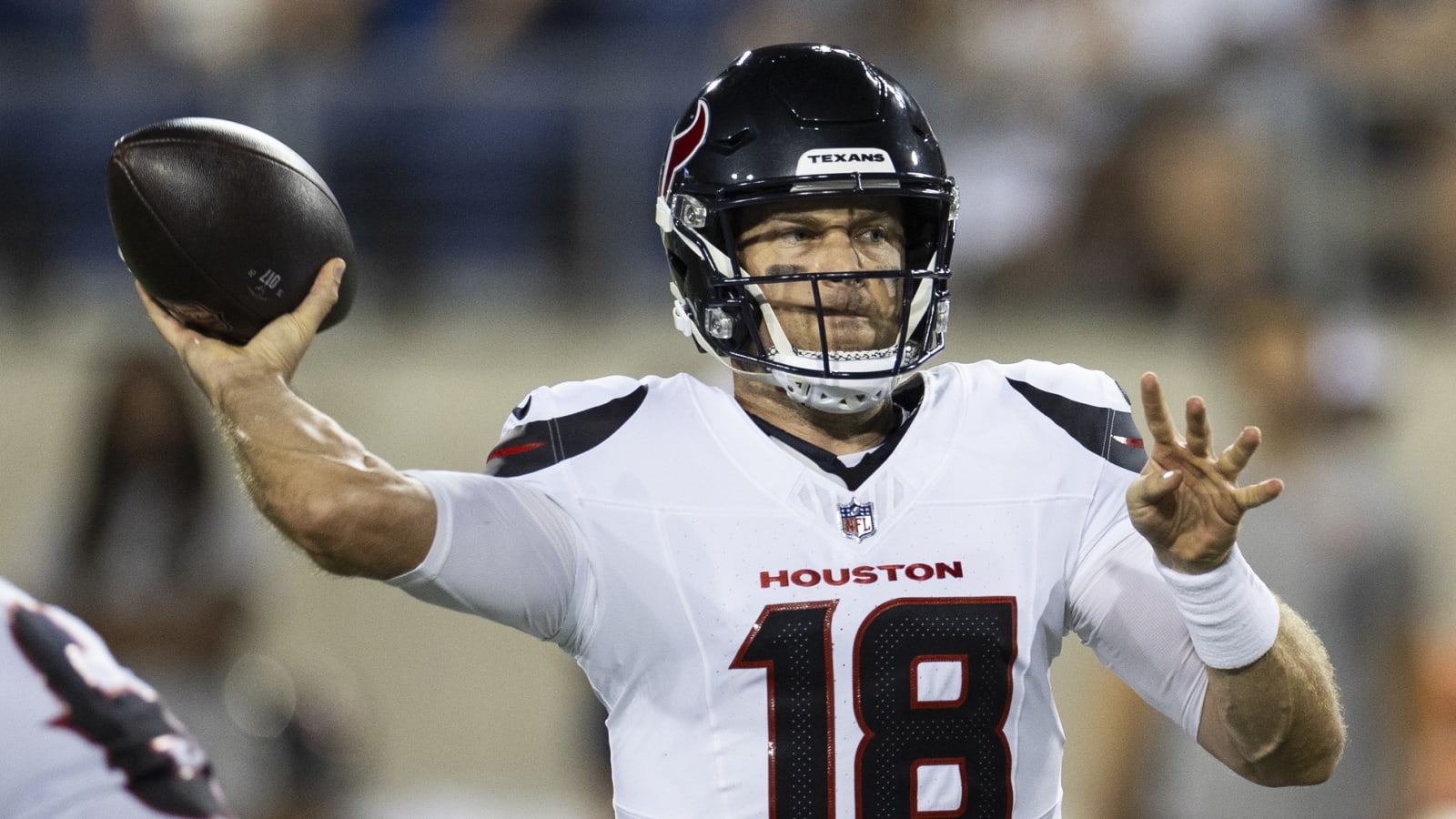 Bears to sign journeyman veteran QB to back up Caleb Williams