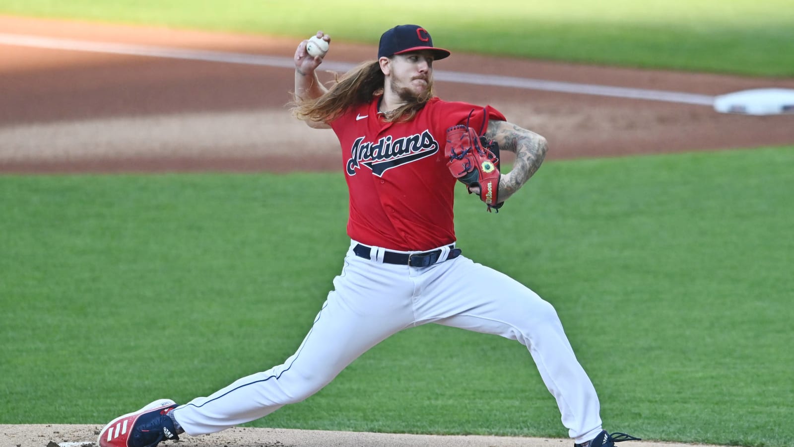 Clevinger, Plesac caused divide within Indians clubhouse